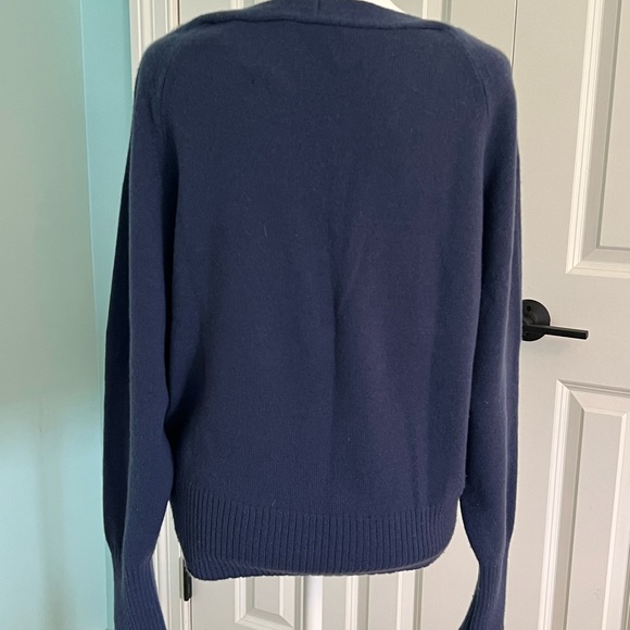 Vince Cashmere Sweater - Picture 2 of 10